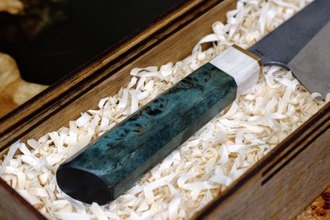Нож ручной работы Gyuto Y82 / сталь D2 / карельская береза / зелёный
