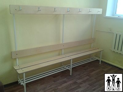 Скамья для раздевалок односторонняя с вешалкой 2,5хh1,6(0,46)х0,4м DNN