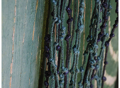 Сказки братьев Гримм. Кулон (колье) из полимерной глины с каплями "росы" - украшение в стиле фэнтези