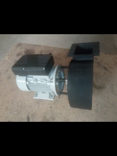 Вентилятор индивидуального исполнения для импортных газовых инфракрасных обогревателей ДС-1,45-ГИИ