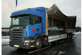 Автомобильные перевозки грузов массой до 27 тонн в тентованных