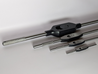 Набор метчикодержателей (Вороток для метчиков) из 4 шт (Квадрат: 2-4.5 мм; 2.5-7.1 мм; 3.55-9  мм; 6-18 мм;)