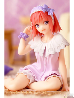 Фигурка Нино Накано (Nino Nakano Kutsurogi Roomwear ver. Noodle Stopper)