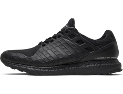 Кроссовки Porsche Design x Adidas Ultraboost Triple Black