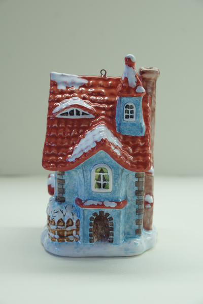 Голландский домик зимний