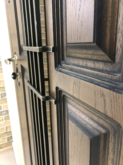 МЕТАЛЮКС (БЕЛАРУСЬ). ТИТУЛ 100 мм (ТРЕХКОНТУРНАЯ). ARTWOOD  ТЕМНЫЙ ОРЕХ/ ДУБ БЕЛОВЕЖСКИЙ.