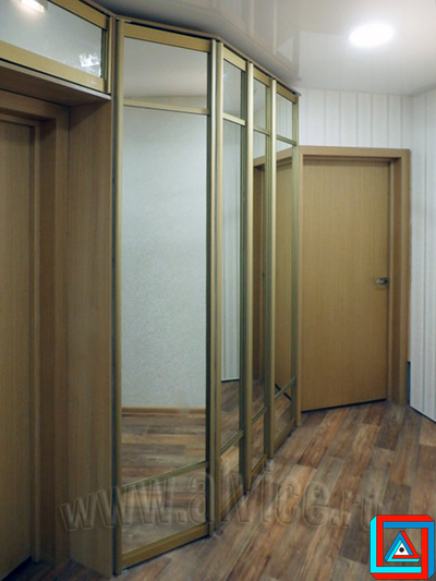 Шкаф встроенный - стенка с непрямыми углами