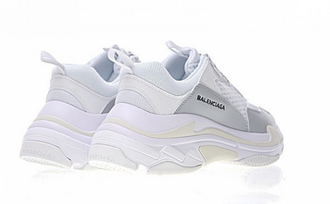 Женские кроссовки Balenciaga (Баленсиага) Triple S Белые женские (36-41)