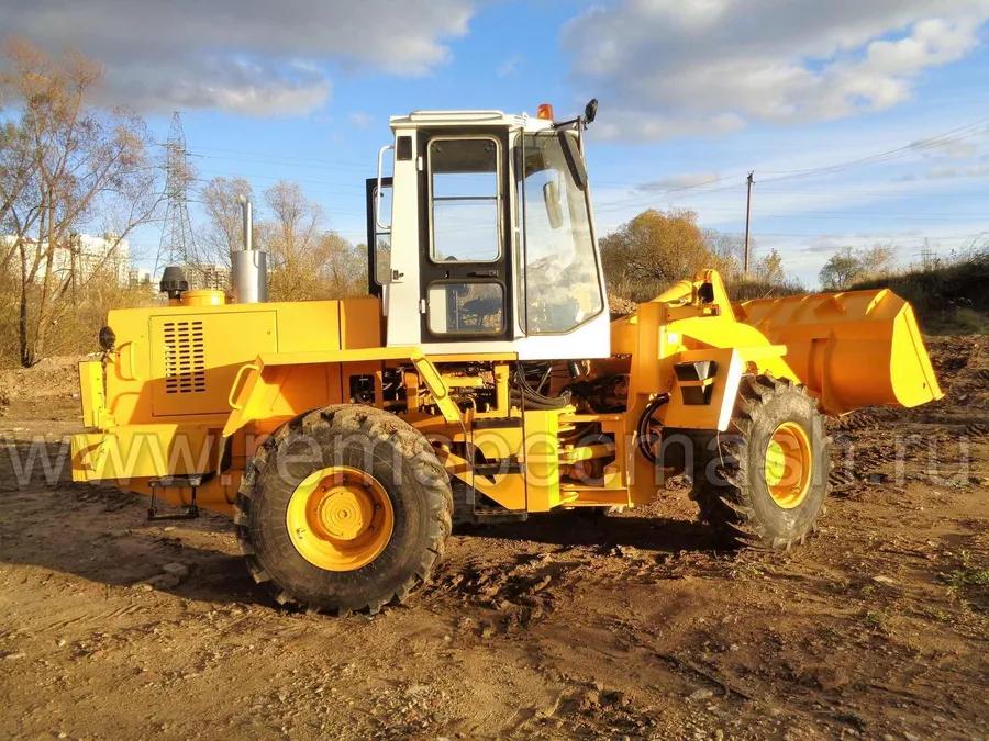 Фронтальный погрузчик Амкодор 333, после капремонта.