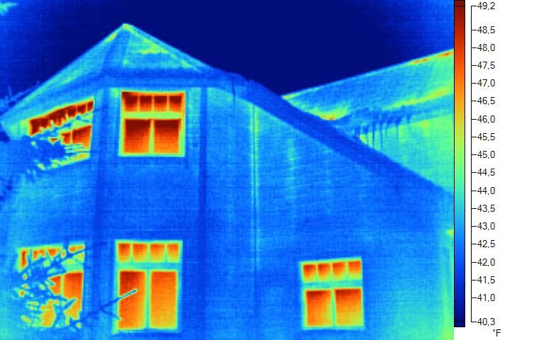 Проведение тепловизионного обследования загородного жилого дома