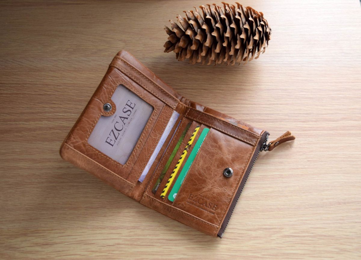 купить кожаный кошелек мужской недорого в Москве