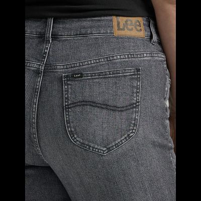 Джинсы Lee® Women's Legendary Flare Jean