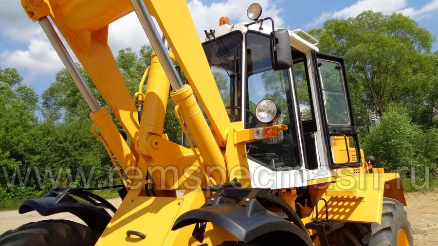 Фронтальный погрузчик Амкодор 342В после капитального ремонта