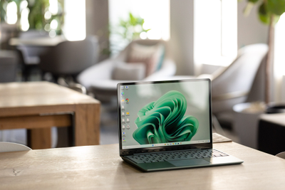 Ноутбук Microcoft Surface Laptop Go 3 12.4" i5 16/256Gb Sage