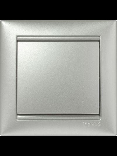 Розетки и выключатели Legrand серии Valena