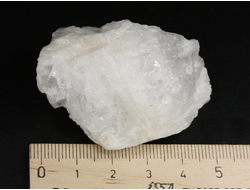 Петалит, коллекционный образец, Бразилия (54*44*26 мм, 49 г) №35003