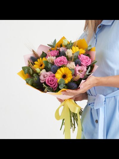 Стильный букет с герберой