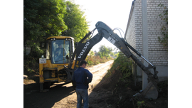г. Воронеж, пер. Кленовый, монтаж воздушной ЛЭП 0,4 кВ на каменистом грунте.