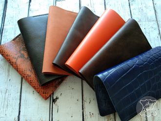 аксессуары из кожи, портмоне купить в спб, обложка на паспорт ручной работы спб, кожаный аксессуар