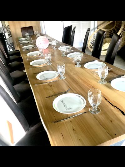 стол банкетный из слэбов карагача