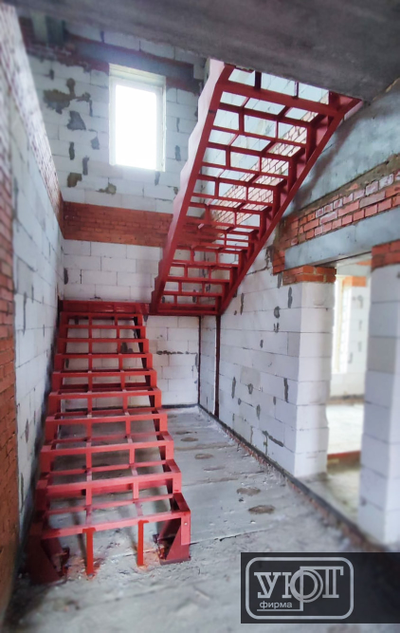 МК №36. Металлический каркас. лазерная резка (двойной косоур)