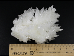 Арагонит белый, коллекционный образец (88*68*45 мм, 145 г) №25537