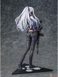 Фигурка 1/7 AK-12