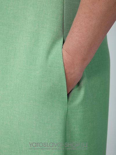 Женское летнее платье в светло-зеленом оттенке