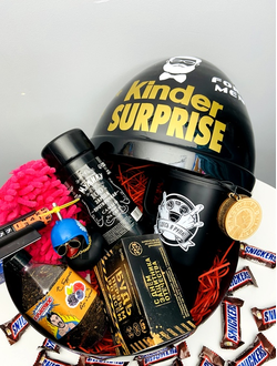 Шоколадное яйцо "За рулём"