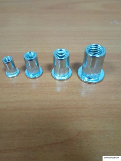 Заклепка с внутренней резьбой М 8*1,25*18 (цена за 10 шт.)