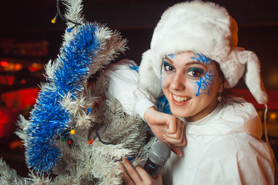 ВЕДУЩАЯ АНАСТАСИЯ