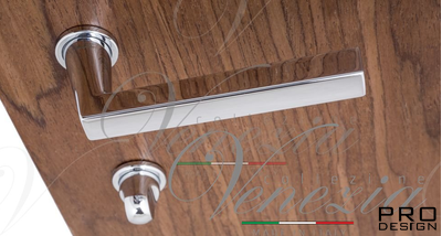 Фиксатор поворотный круглый Venezia Unique WC-30 (серия SLIM) полированный хром