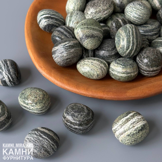 Змеевик с хризотилом округлая галтовка 20-30 мм, цена за штуку