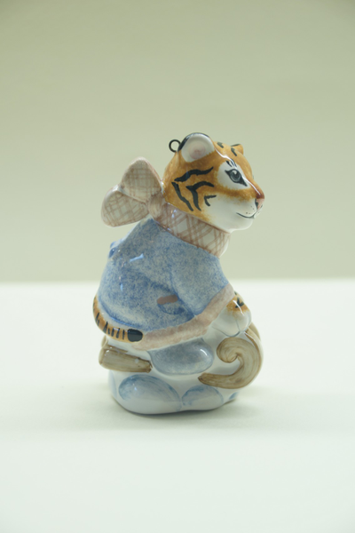 Тигрёнок на санках