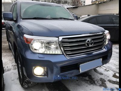 Комплект рестайлинга Toyota Land Cruiser 200 из 2007 в 2012 (Минимальный)