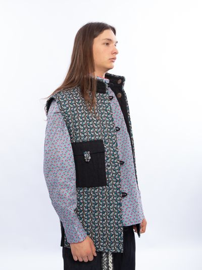 Жилетка "Родное тепло" черная