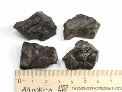 Магнетит необработанный "дикий" образец в ассортименте, Россия (28-30 мм, 13-14 г) №36109