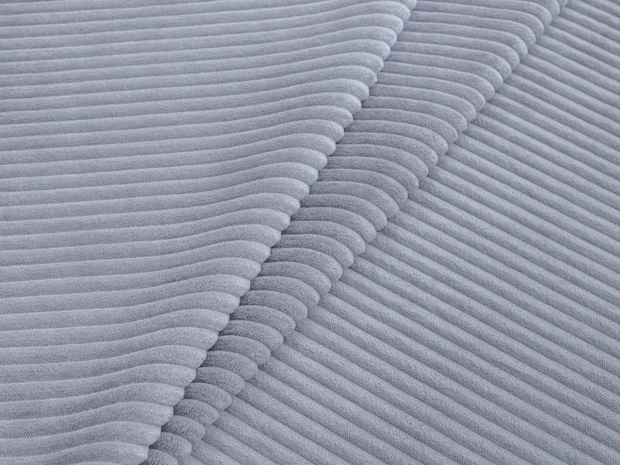 (АРБ) Велюр "Килум" (Cilium)-STEEL.

Состав: полиэстер (PES) 100%.
Плотность: 320 г/кв.м.
Устойчивость к истиранию >100 000 циклов.
Ширина: 140 см.
Производитель: Китай.

Внимание! Цвет материала может быть искажен настройками монитора.