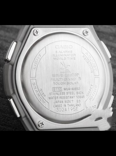 Часы Casio WVA-M650D-1A