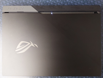 ASUS ROG STRIX SCAR 17 G733QM-K4052T ( 17.3 Quad HD IPS 165Hz AMD RYZEN 9 5900HX RTX3060(6Gb) 16Gb 1024SSD )