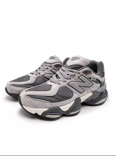New Balance 9060 Grey