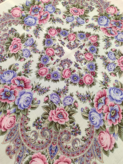 Павловопосадский платок На солнечной поляночке 2004-2