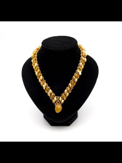 Колье из бисера и янтаря, с кулоном из желтого янтаря