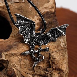Кулон унисекс Дракон - взмах крыла, цвет чернёное серебро, 60 см
