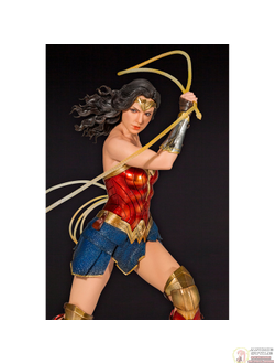 Фигурка 1/6 Чудо-женщина (Wonder Woman)