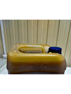 Кислота олеиновая в канистрах (цена указана за 1 кг)