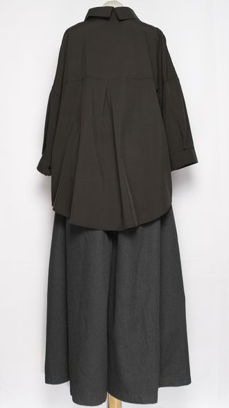 РУБАШКА "Складки сзади" чёрная  р.58,60,62,64