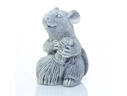 КРЫСА С ВЕНИКОМ, ЛИТЬЕВОЙ МРАМОР.ОПТ