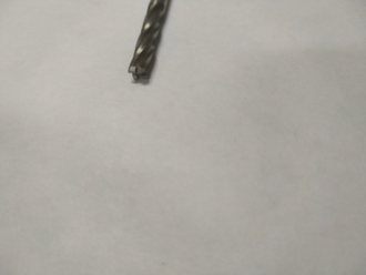 Фреза концевая ц\х 4 мм ( 4-х перьевая) Р18 удлиненная