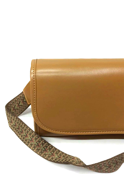 (АРТИКУЛ: 10025/52) СУМКА ЖЕНСКАЯ, НЕБОЛЬШАЯ, НАТУРАЛЬНАЯ ГЛАДКАЯ КОЖА, РЫЖАЯ, С ДВУМЯ ПЛЕЧЕВЫМИ РЕМНЯМИ